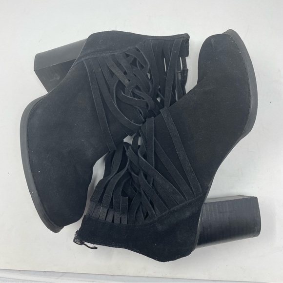 Torrid Ankle Booties Strappy detail Stacked 3” Heels Side Zip Black sz 10 - Picture 5 of 12